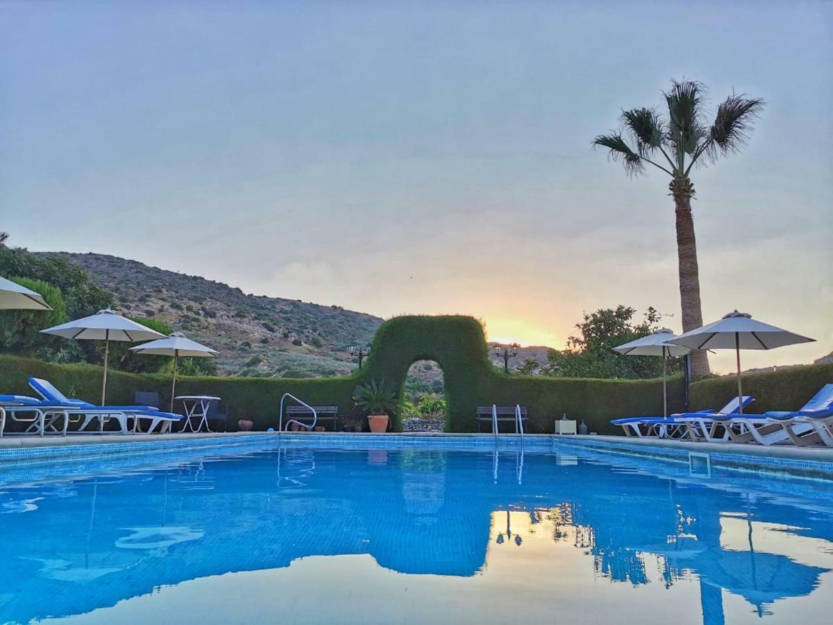 Ampelokipi Holiday Apartments Pissouri Ngoại thất bức ảnh